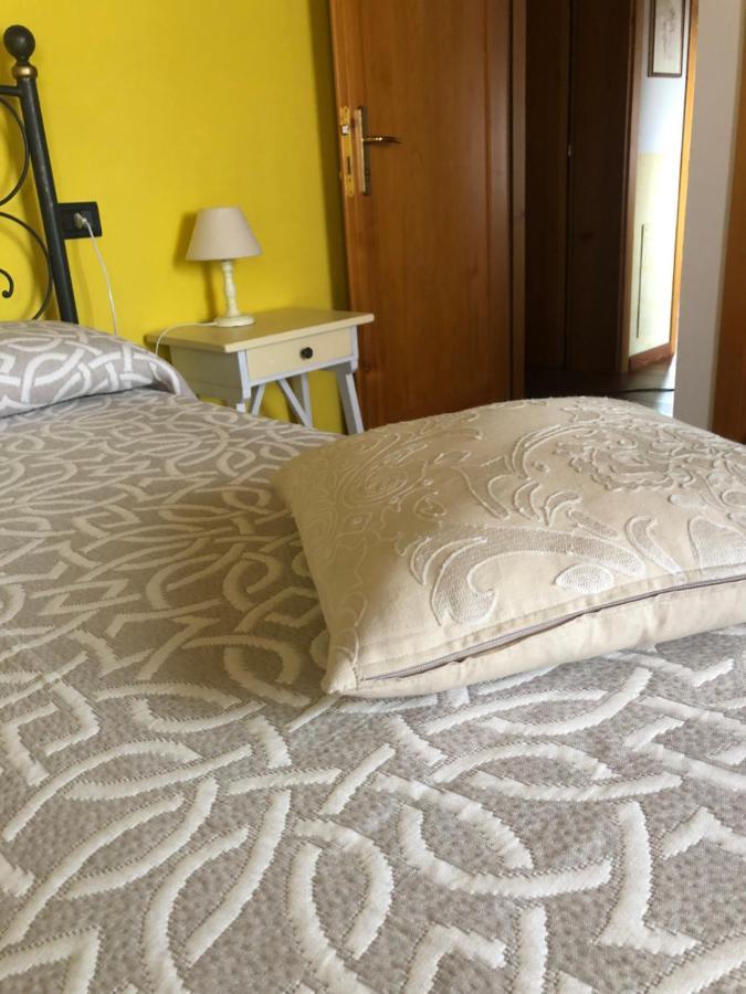 Agriturismo Borgo Tecla Rosa Bagian luar foto